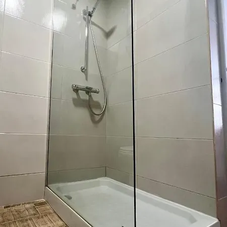 Appartement Antares House Premium, Estudio Con Piscina